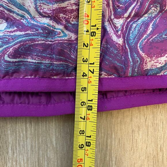 The North Face Girls Reversible Hooded Jacket 5T Purple Marble Print Puffer S23 - Picture 5 of 10